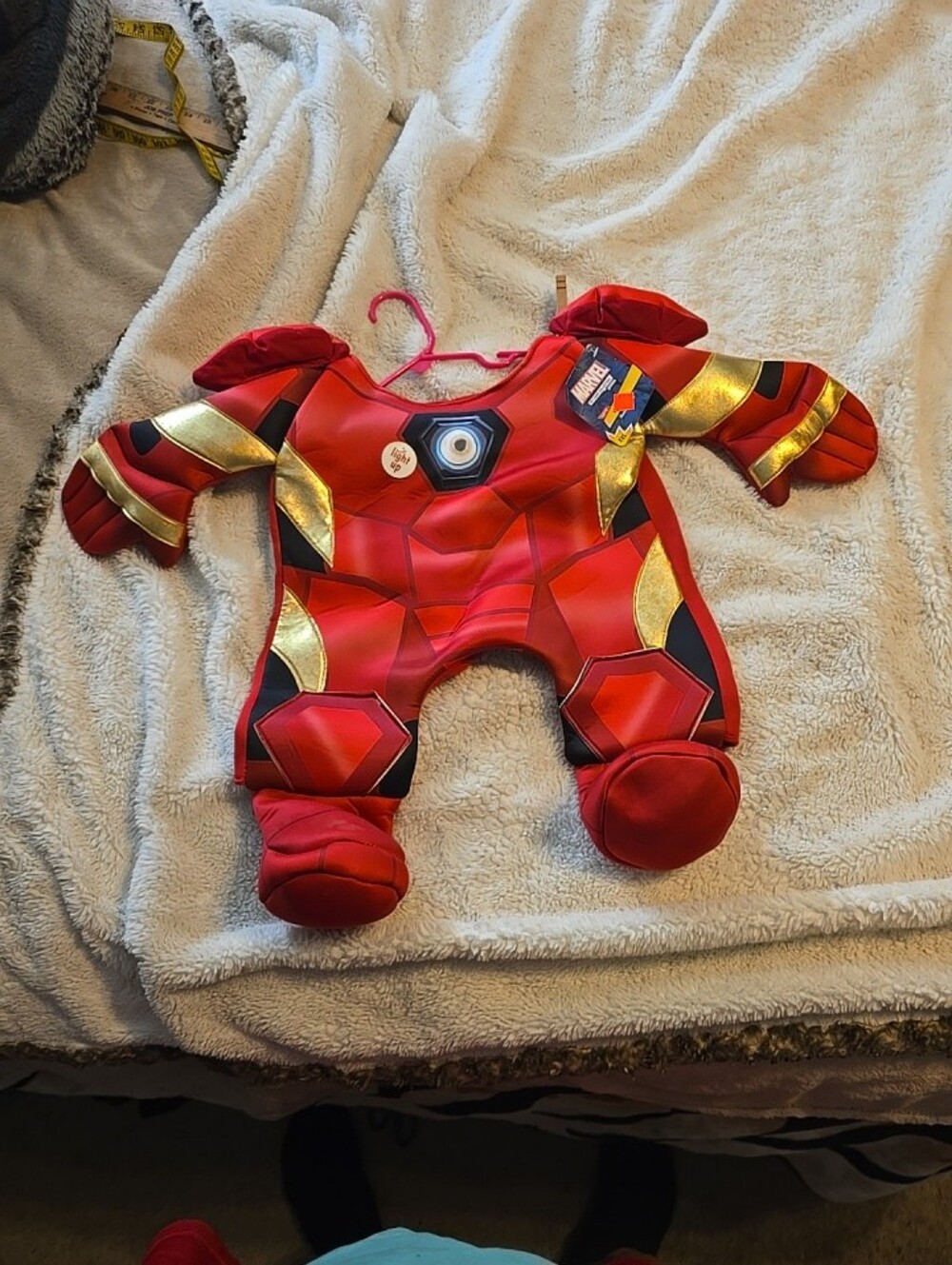 081226 Offical Marvel Avengers Iron Man Dog Costume L w/ Light Up Arc Reactor Br